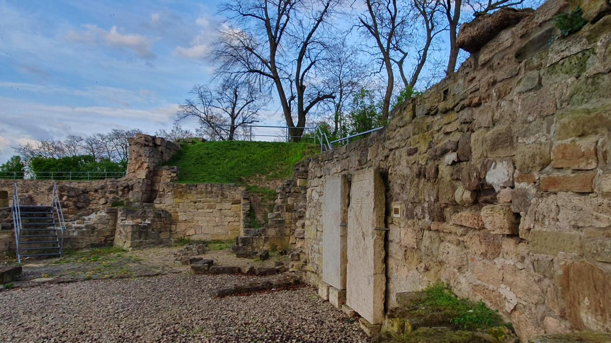 Ferienwohnungen An Der Schlossruine Herbsleben Экстерьер фото